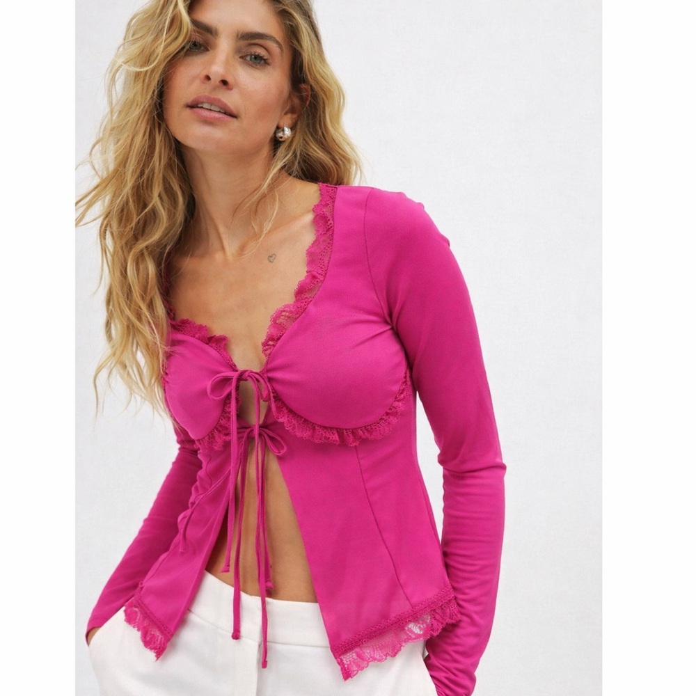 Coquette Y2K Pink Lace Tie Front‎ Top Long Sleeve Crop Blouse S NWT